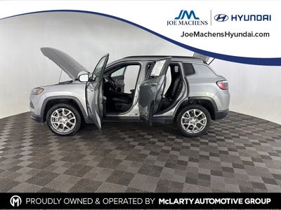 2023 Jeep Compass Latitude Lux 4wd