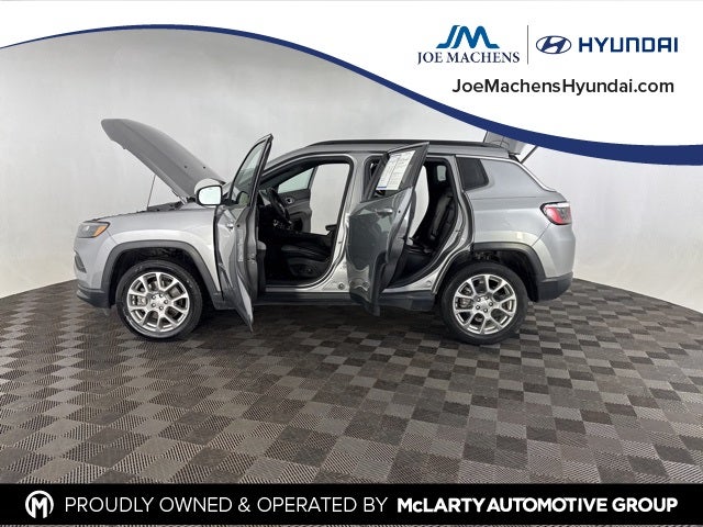 2023 Jeep Compass Latitude Lux 4wd