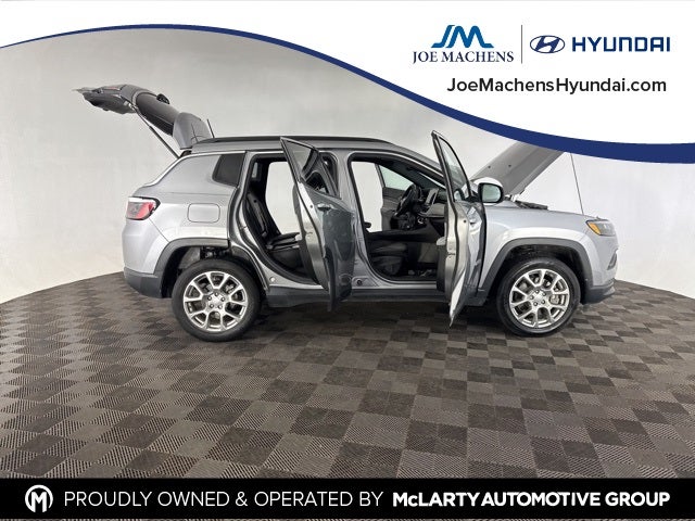 2023 Jeep Compass Latitude Lux 4wd