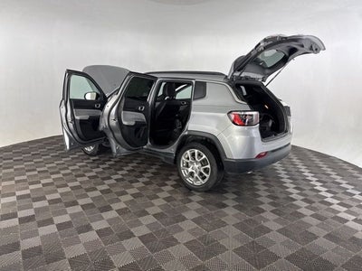 2023 Jeep Compass Latitude Lux 4wd
