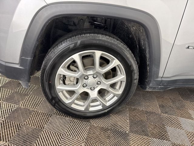 2023 Jeep Compass Latitude Lux 4wd