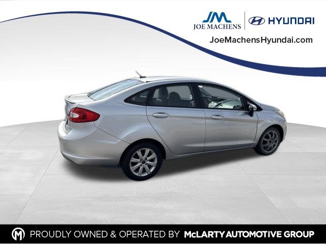 2013 Ford Fiesta SE