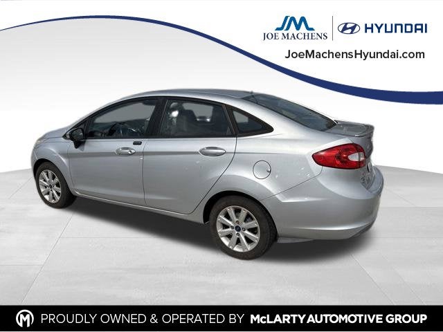 2013 Ford Fiesta SE
