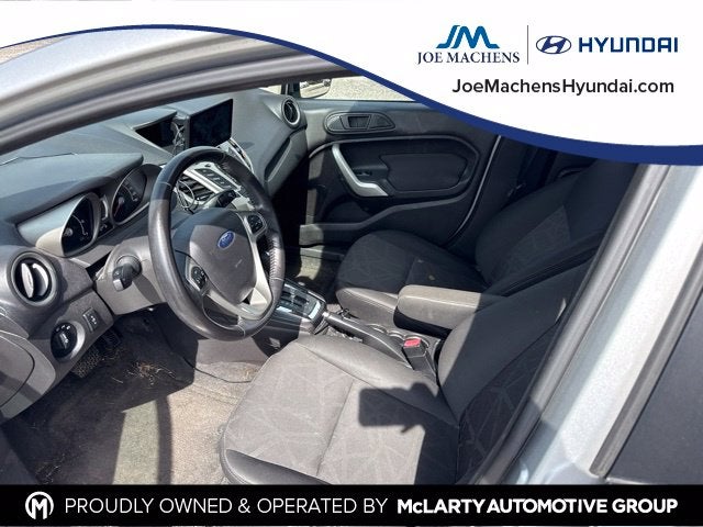 2013 Ford Fiesta SE