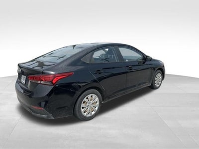 2020 Hyundai Accent SE