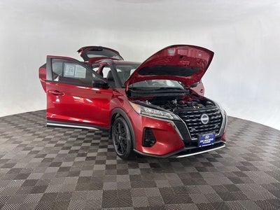 2023 Nissan Kicks SR