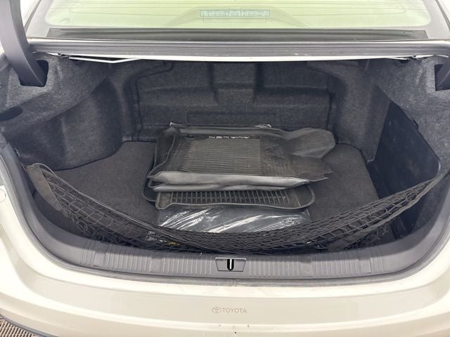 2018 Toyota Avalon Hybrid Base