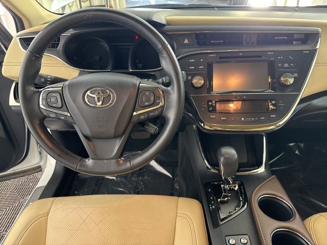 2018 Toyota Avalon Hybrid Limited