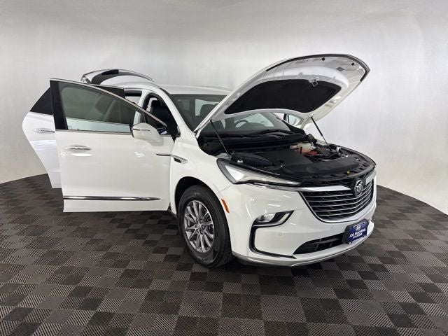 2023 Buick Enclave Essence AWD