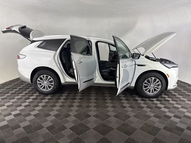 2023 Buick Enclave Essence AWD