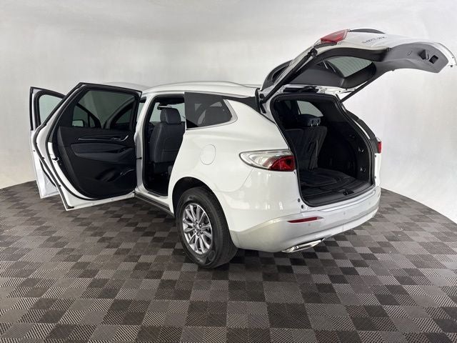 2023 Buick Enclave Essence AWD