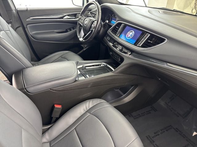 2023 Buick Enclave Essence AWD