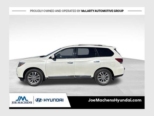 2016 Nissan Pathfinder SL