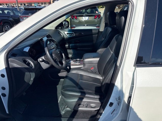 2016 Nissan Pathfinder SL