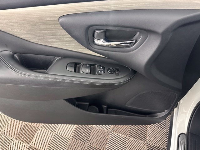 2015 Nissan Murano S AWD