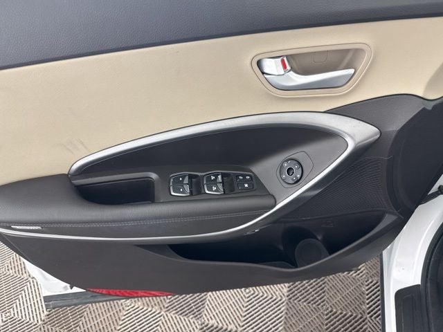 2017 Hyundai Santa Fe Sport 2.4 Base