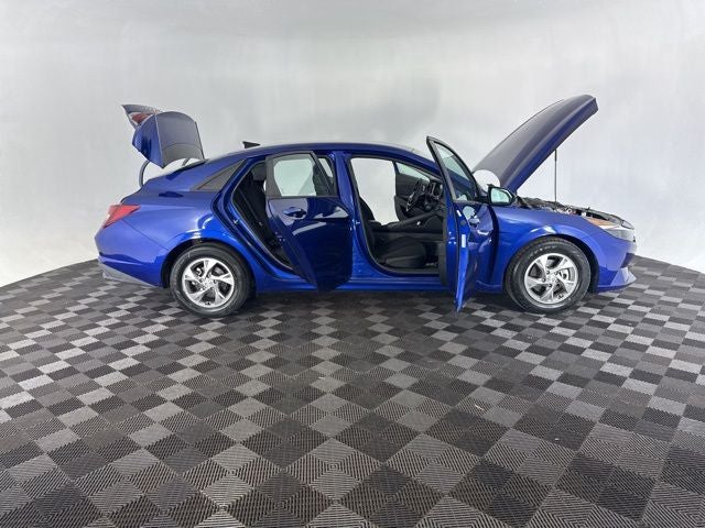 2021 Hyundai Elantra SE