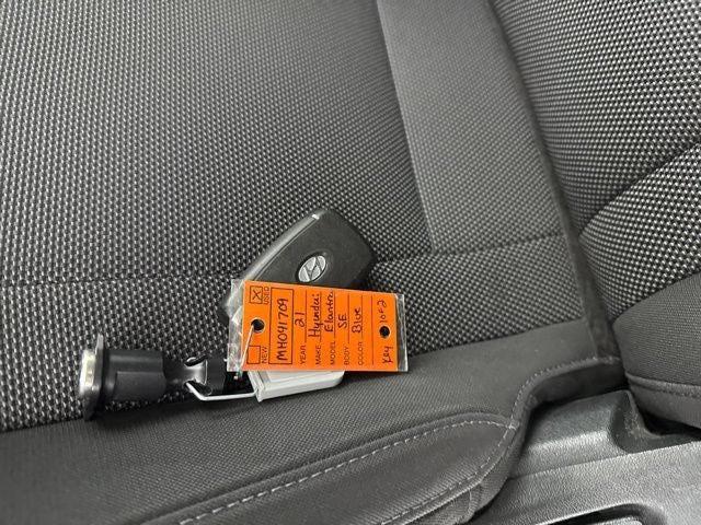 2021 Hyundai Elantra SE