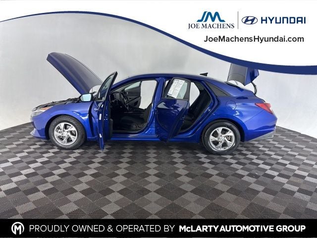 2021 Hyundai Elantra SE