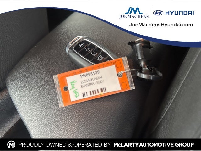 2023 Hyundai Elantra SEL w/ Convenience Pkg