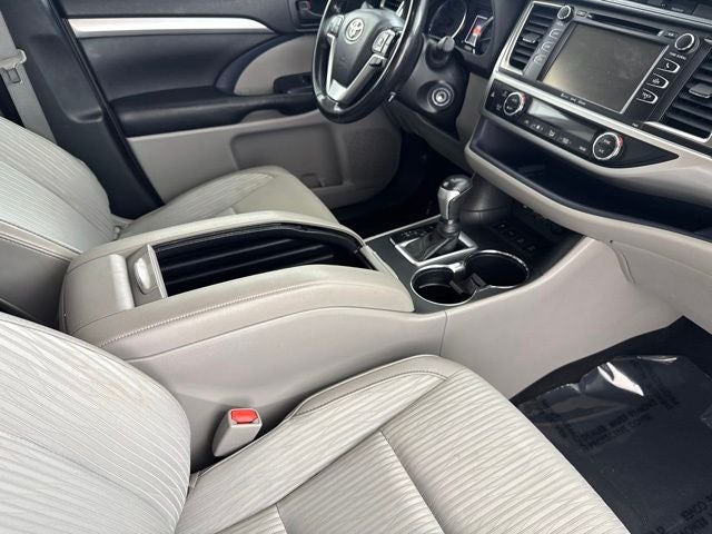 2019 Toyota Highlander LE Plus