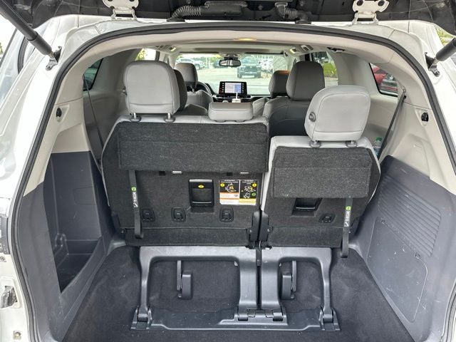 2023 Toyota Sienna XLE 7 Passenger