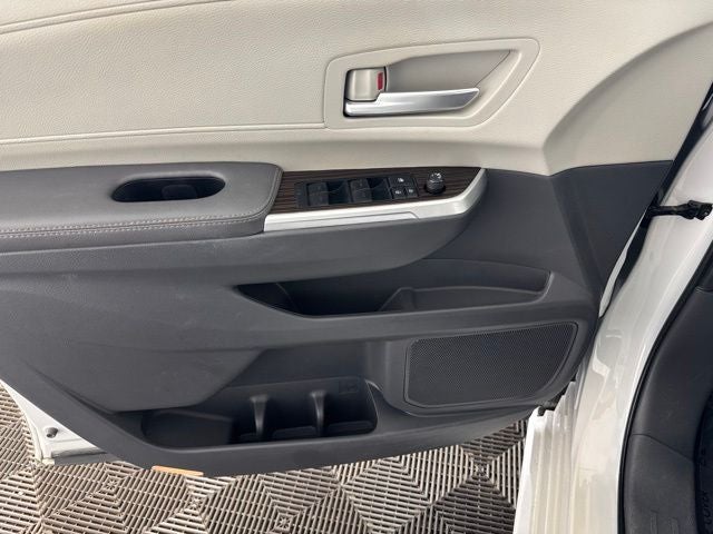 2023 Toyota Sienna XLE 7 Passenger