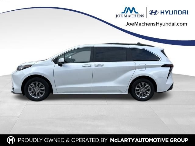 2023 Toyota Sienna XLE 7 Passenger