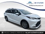 2023 Toyota Sienna XLE 7 Passenger