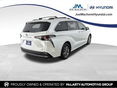 2023 Toyota Sienna XLE 7 Passenger