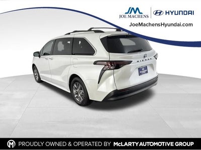 2023 Toyota Sienna XLE 7 Passenger