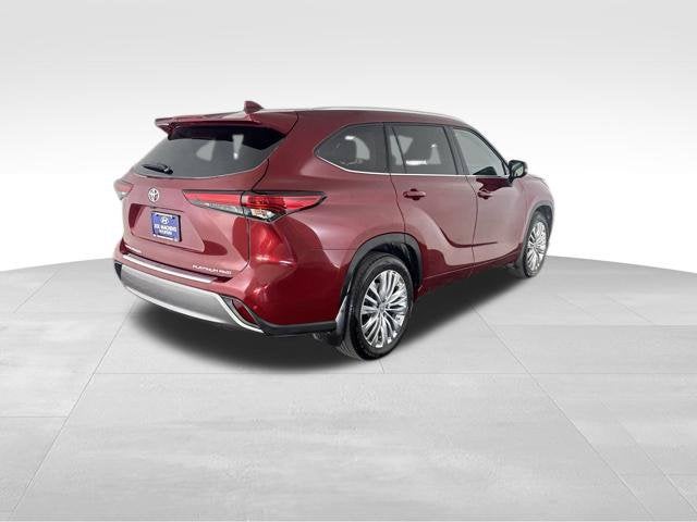 2023 Toyota Highlander Platinum