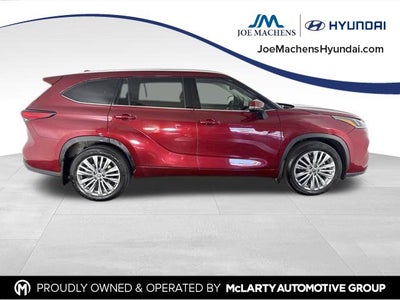 2023 Toyota Highlander Platinum