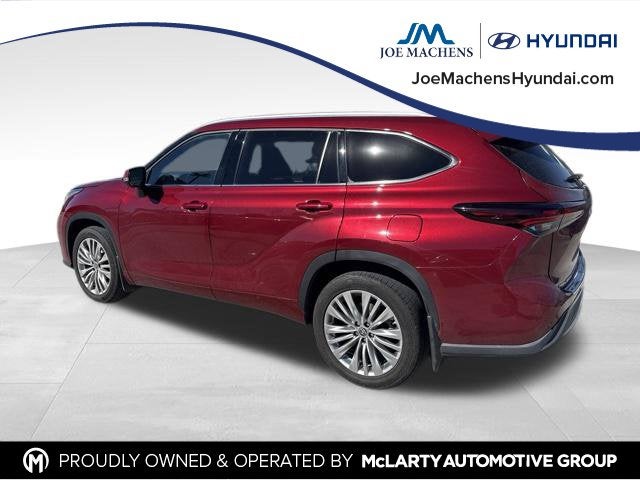 2024 Toyota Highlander Platinum