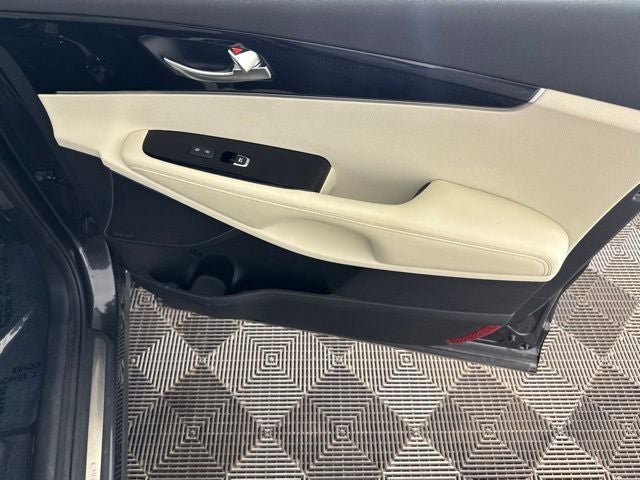 2016 Kia Sorento SX Limited