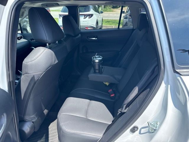 2025 Toyota Corolla Cross XLE