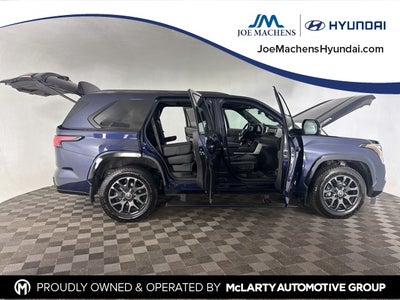 2024 Toyota Sequoia Platinum 4WD