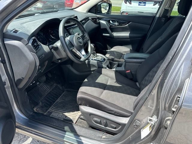 2020 Nissan Rogue Sport SV