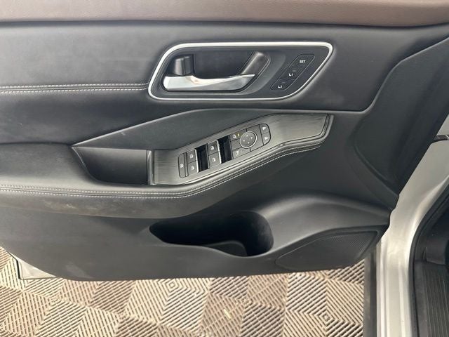2021 Nissan Rogue SL AWD