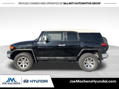 2014 Toyota FJ Cruiser Base