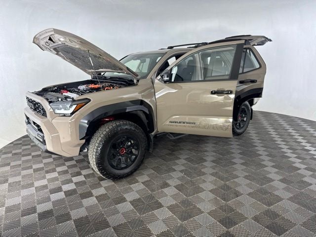 2025 Toyota 4Runner i-FORCE MAX Hybrid TRD Pro