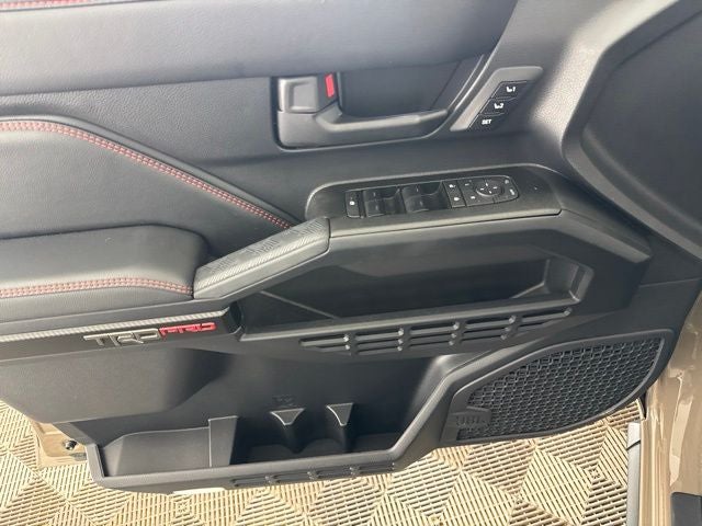 2025 Toyota 4Runner i-FORCE MAX Hybrid TRD Pro