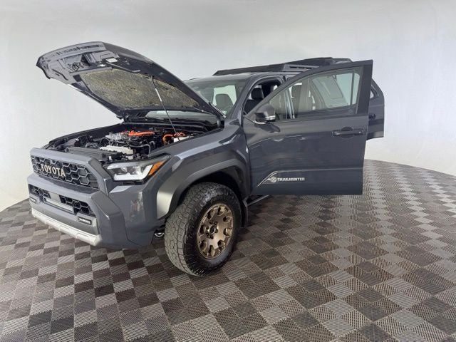 2025 Toyota 4Runner i-FORCE MAX Hybrid Trailhunter