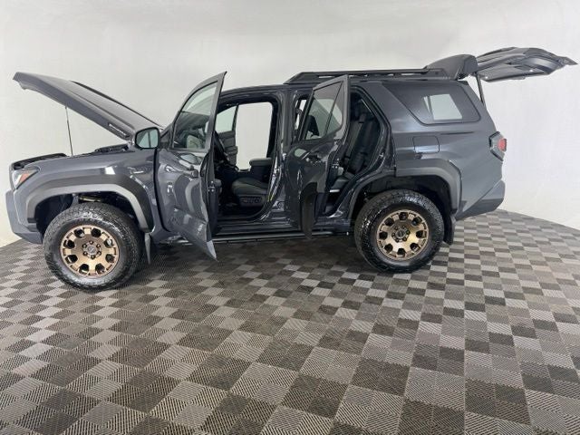 2025 Toyota 4Runner i-FORCE MAX Hybrid Trailhunter