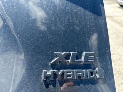 2022 Toyota RAV4 Hybrid XLE Premium
