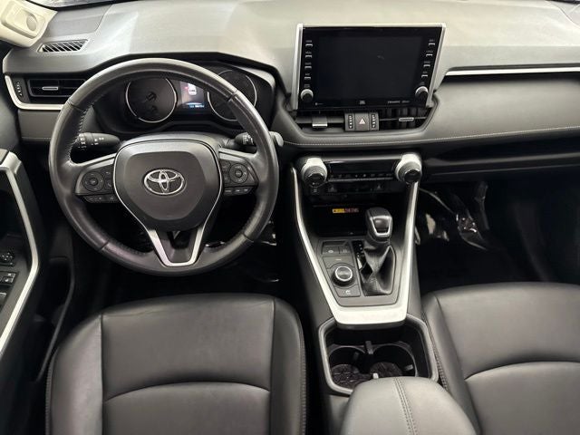 2022 Toyota RAV4 Hybrid XLE Premium AWD