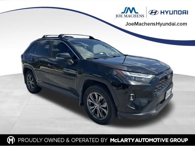 2022 Toyota RAV4 Hybrid XLE Premium