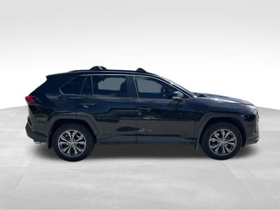 2022 Toyota RAV4 Hybrid XLE Premium