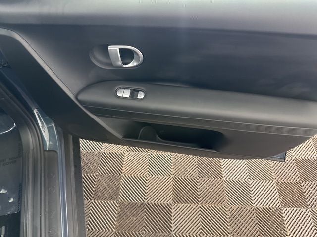 2023 Hyundai IONIQ 5 SE