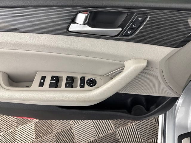 2019 Hyundai Sonata Hybrid Limited
